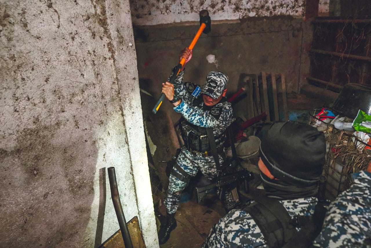 Capturan a asesinos y robacarros tras operativo en Chalatenango capturan-a-asesinos-y-robacarros-tras-operativo-en-chalatenango